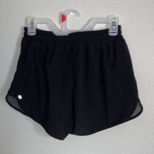 Black lululemon hotty hot shorts